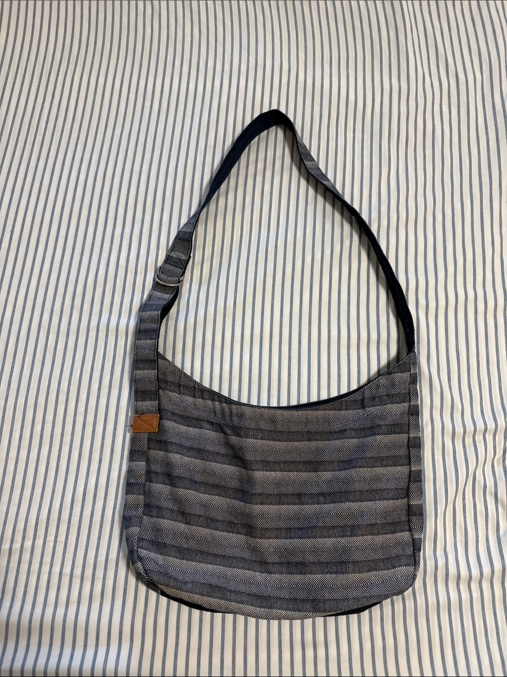 Thirty-one Navy Striped Shoulder Bag - Picture 3 of 11